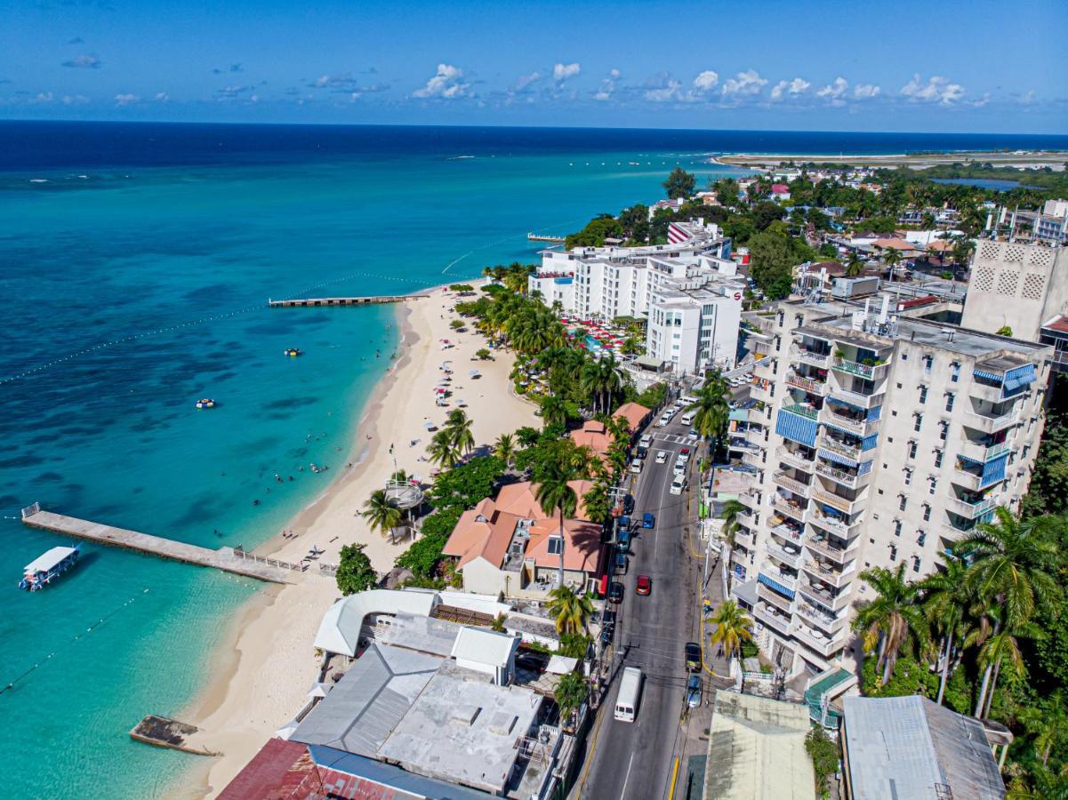 Welcome To Stunning Ocean Views At Studio 503 Montego Bay Kültér fotó
