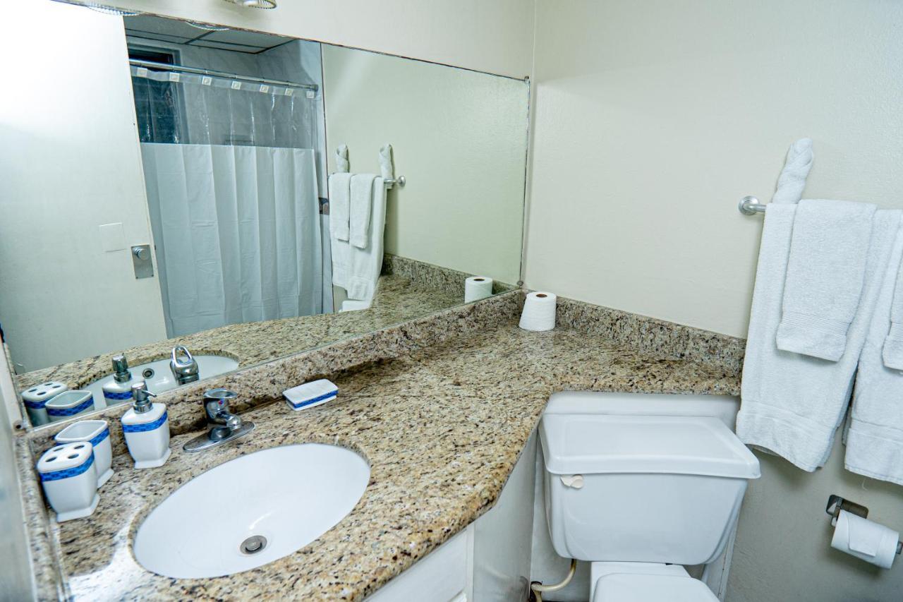 Welcome To Stunning Ocean Views At Studio 503 Montego Bay Kültér fotó
